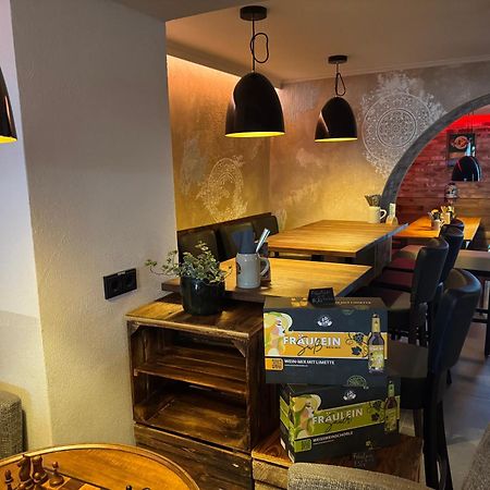 Hotel Goldener Hirsch Kaufbeuren Dış mekan fotoğraf