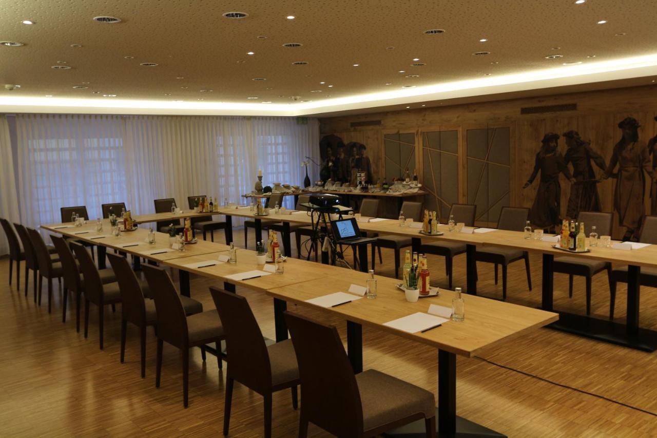 Hotel Goldener Hirsch Kaufbeuren Dış mekan fotoğraf