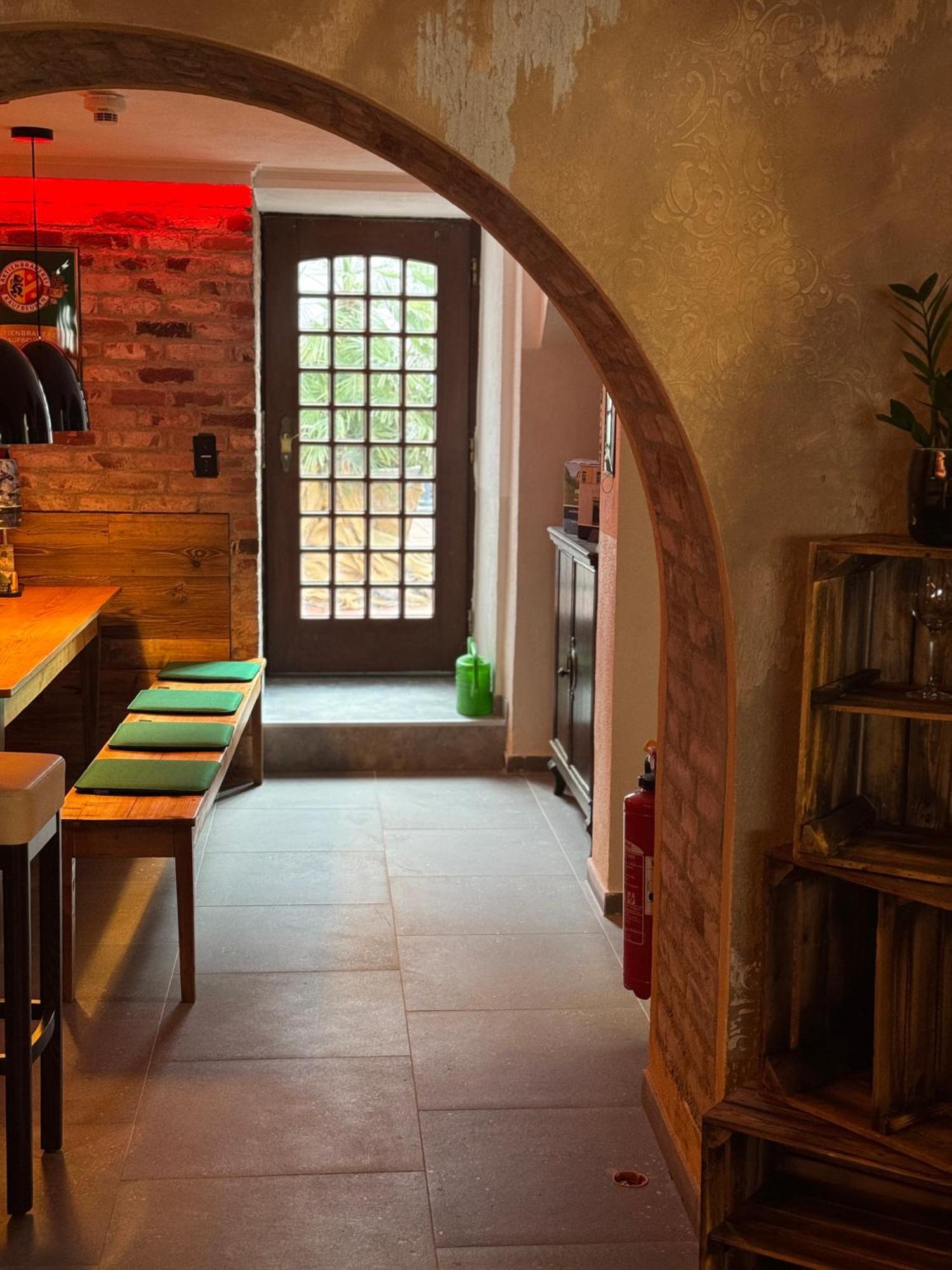 Hotel Goldener Hirsch Kaufbeuren Dış mekan fotoğraf